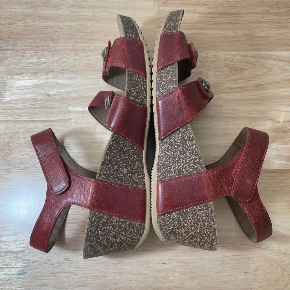Dansko Red Leather Wedge Sandals Adjustable Straps Brass Hardware Size 41